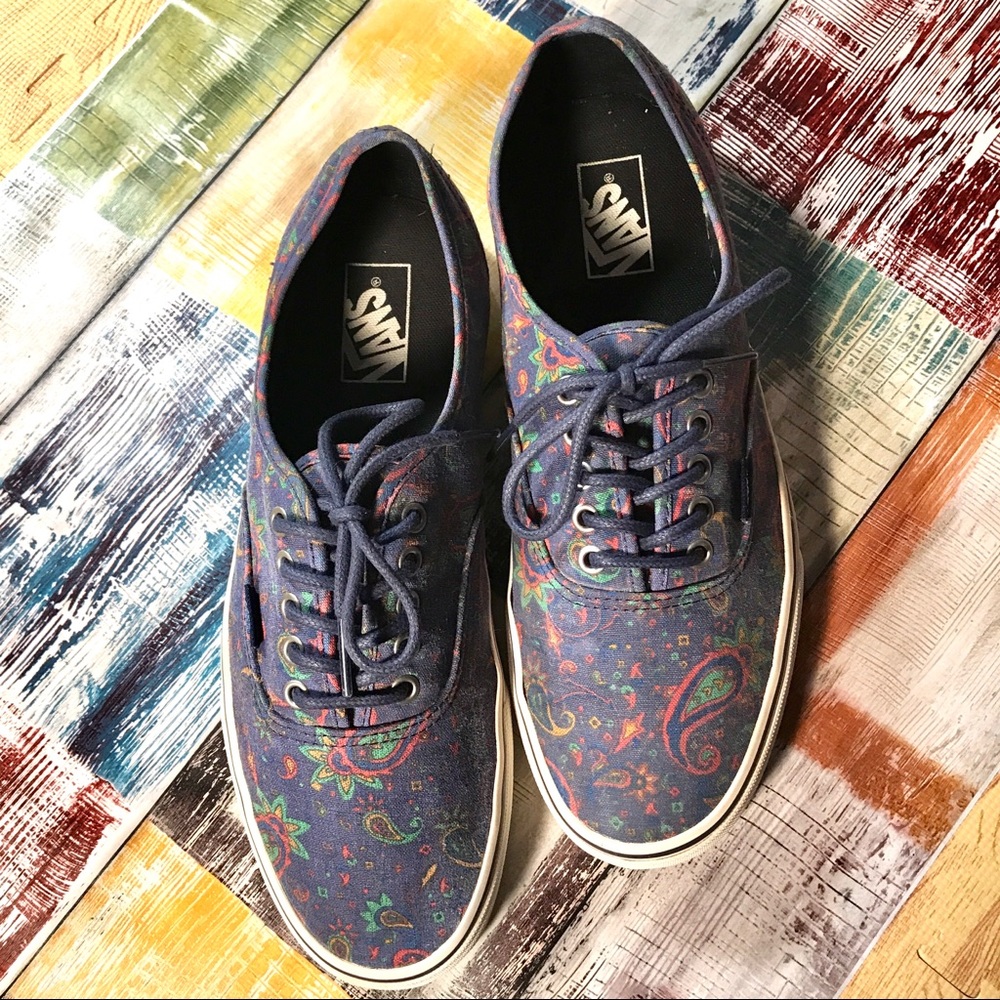 Men’s VANS paisley sneakers Size 11